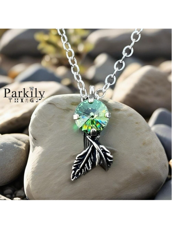 No Brand Jewelry - Handcrafted Necklace with Swarovski Crystal and Chain